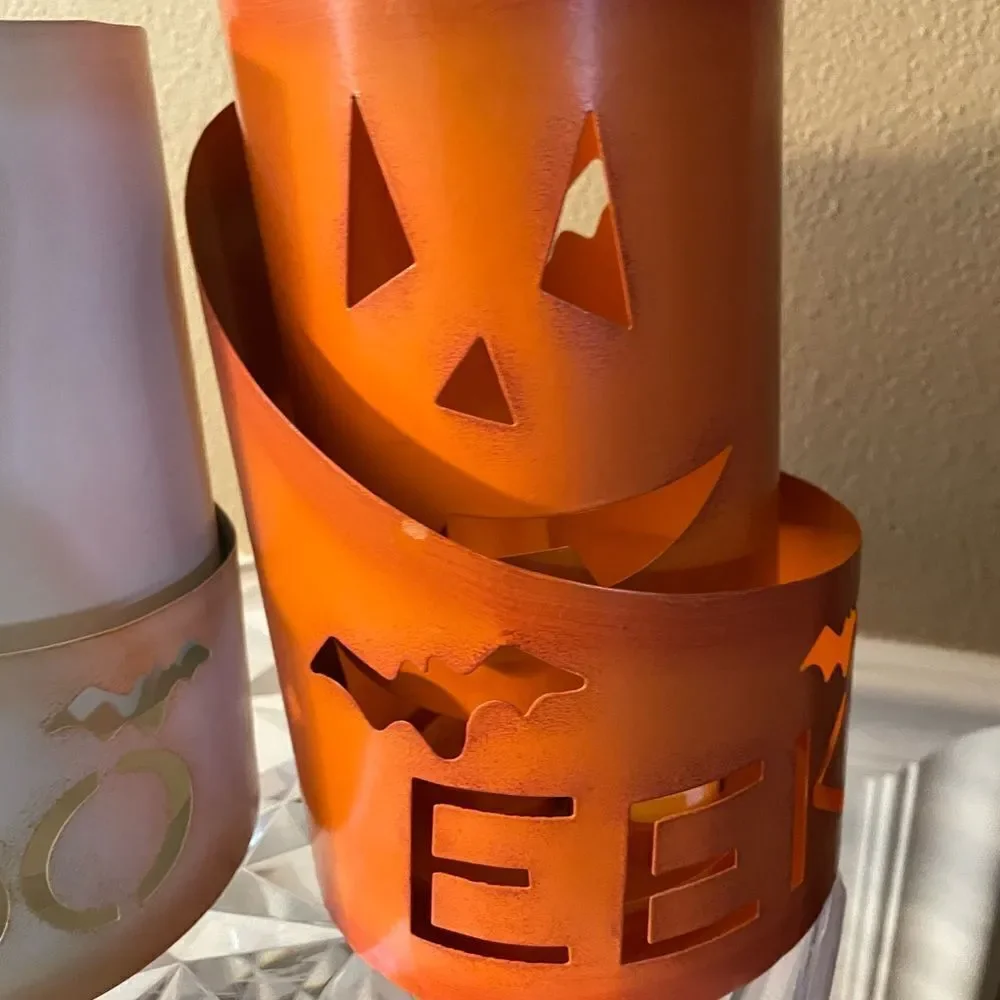 Glitzhome Set of 2 Pumpkin and Ghost Boo and Eek Metal Candle Holders